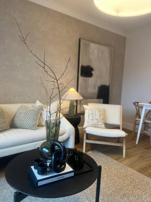 73 Broadway Plaza Apartment Birmingham Bagian luar foto