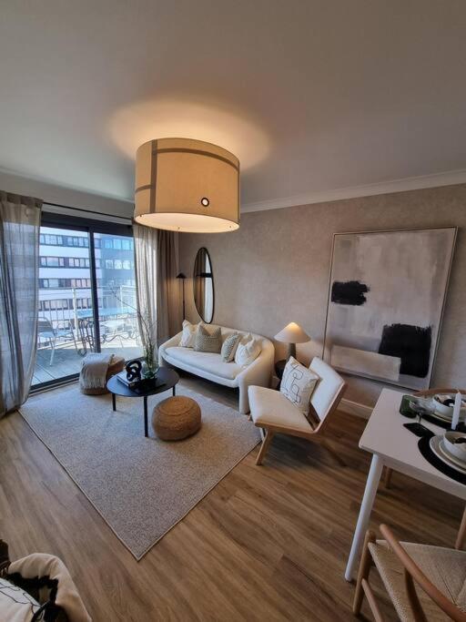 73 Broadway Plaza Apartment Birmingham Bagian luar foto