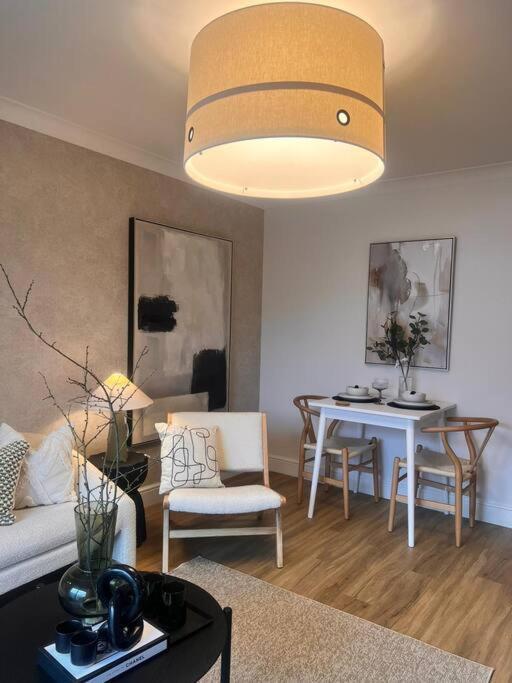 73 Broadway Plaza Apartment Birmingham Bagian luar foto